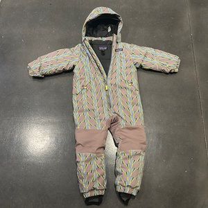 EUC Patagonia Snow Pile snowsuit, size 3T